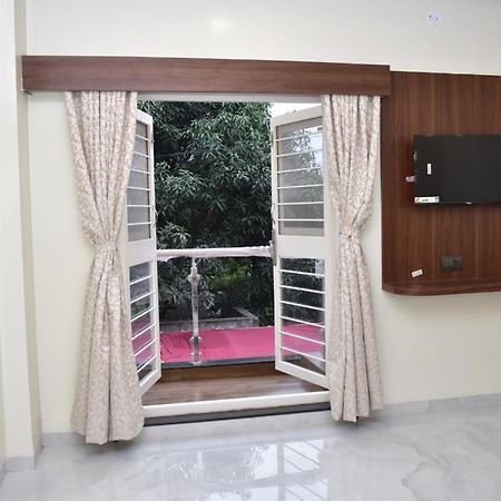 Hotel Sai Sandesh Shirdi Exterior foto