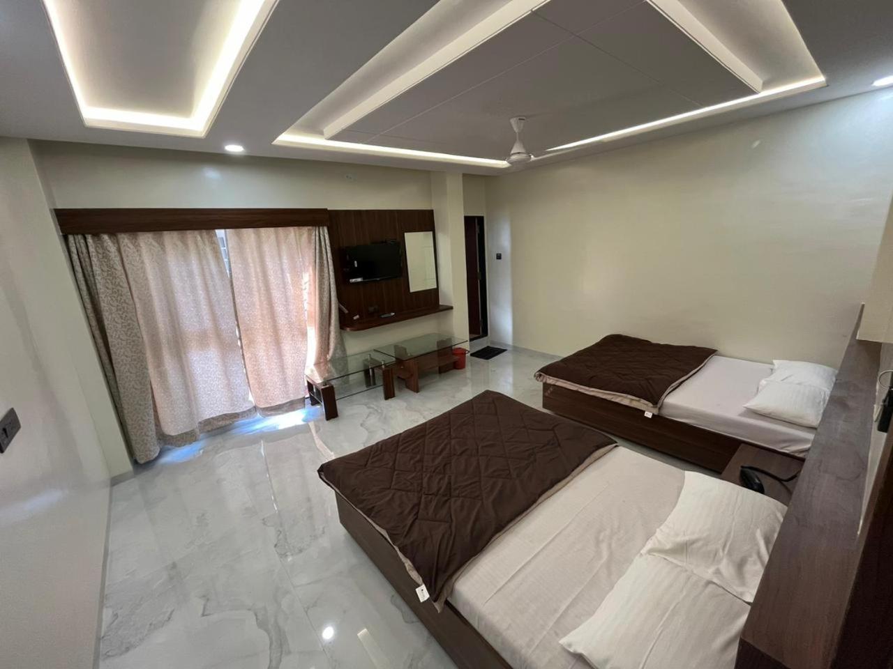 Hotel Sai Sandesh Shirdi Exterior foto